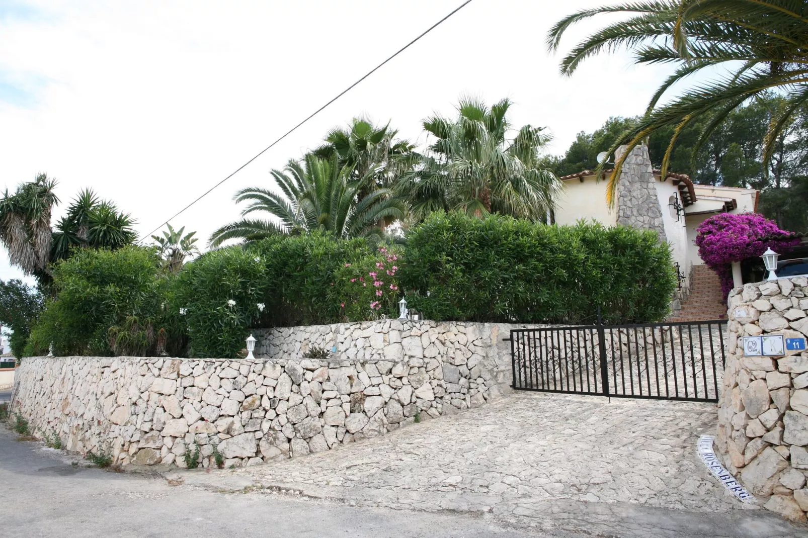 Vrijstaande villa aan de Costa Blanca met privé zwembad en veel privacy-Buitenkant zomer