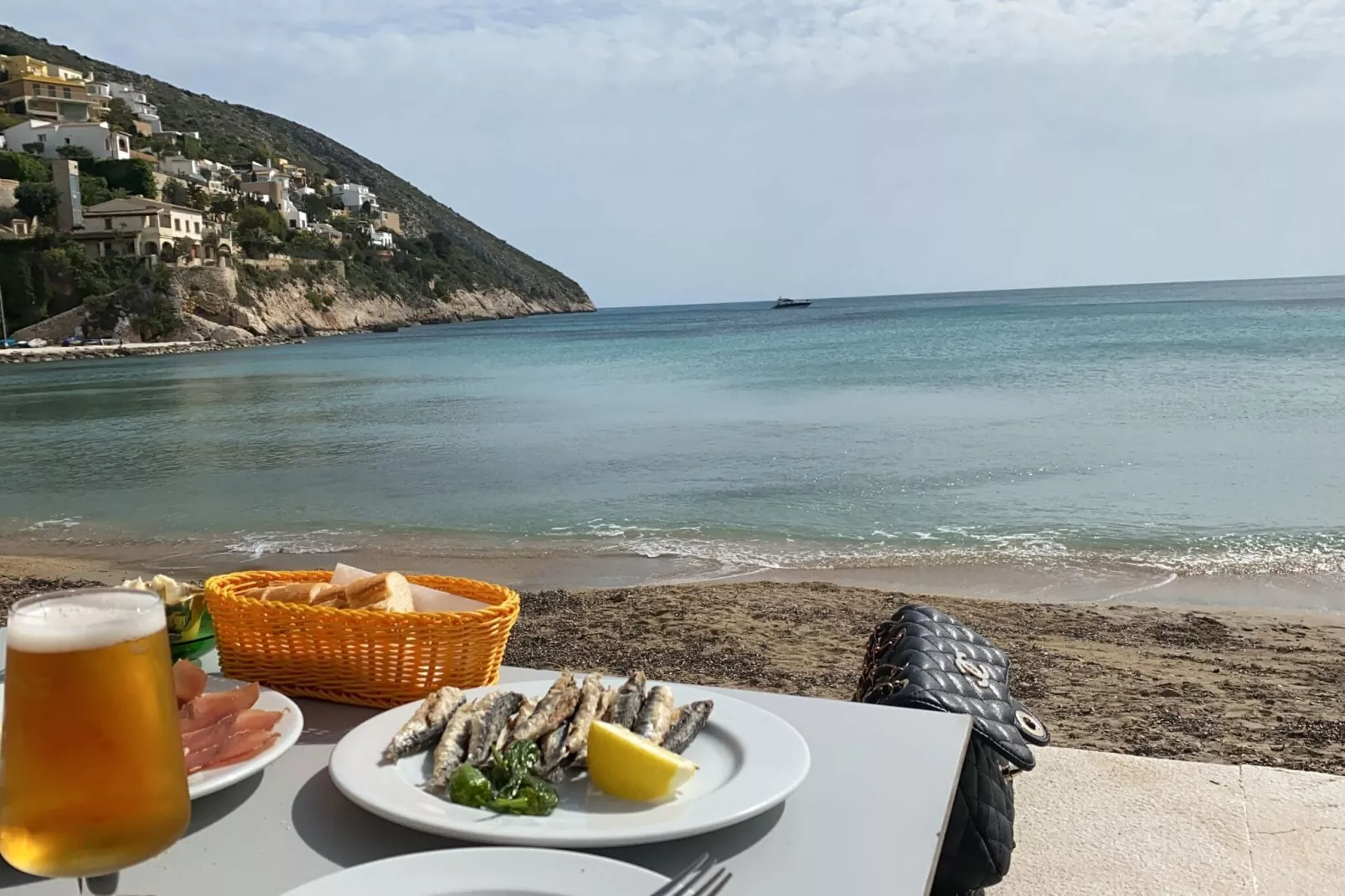 Vrijstaande villa aan de Costa Blanca met privé zwembad en veel privacy-Gebieden zomer 5km