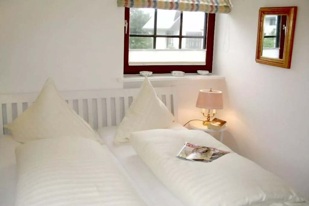 447323-Slaapkamer