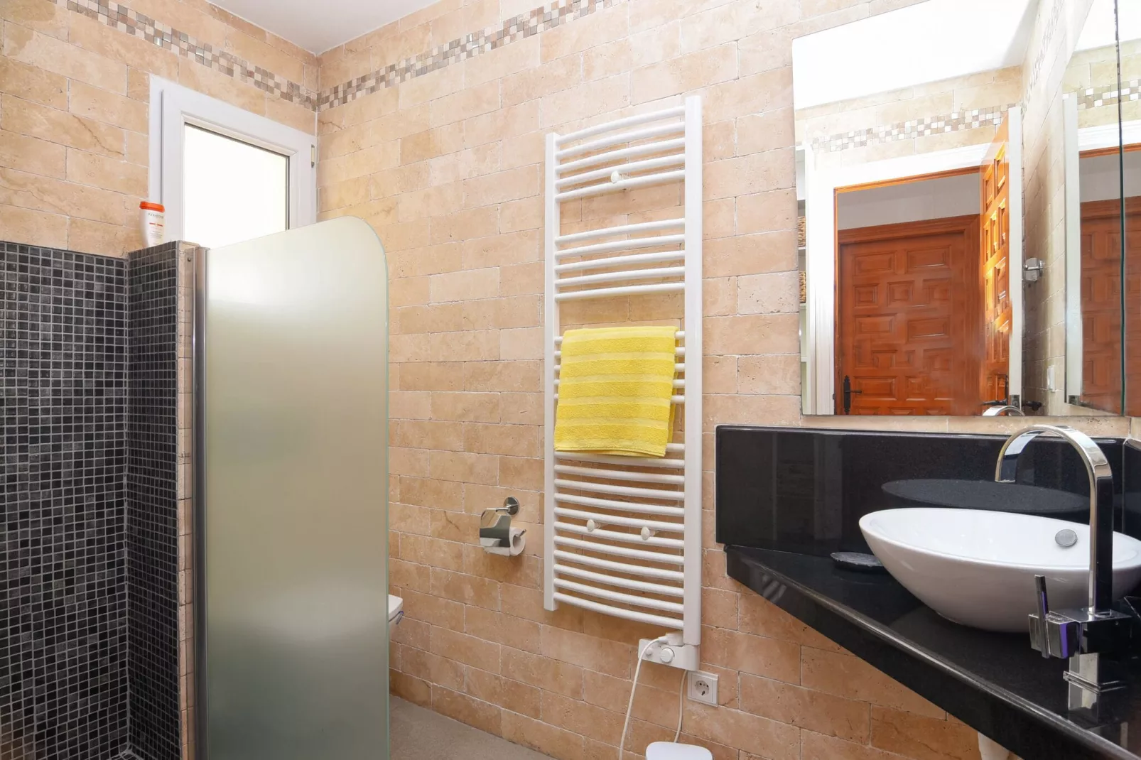 Casa d Aaz-Badkamer
