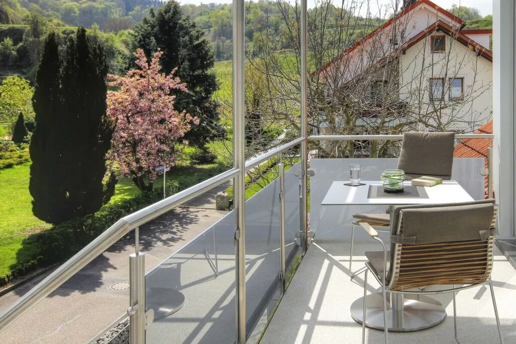 407067-Terrasbalkon