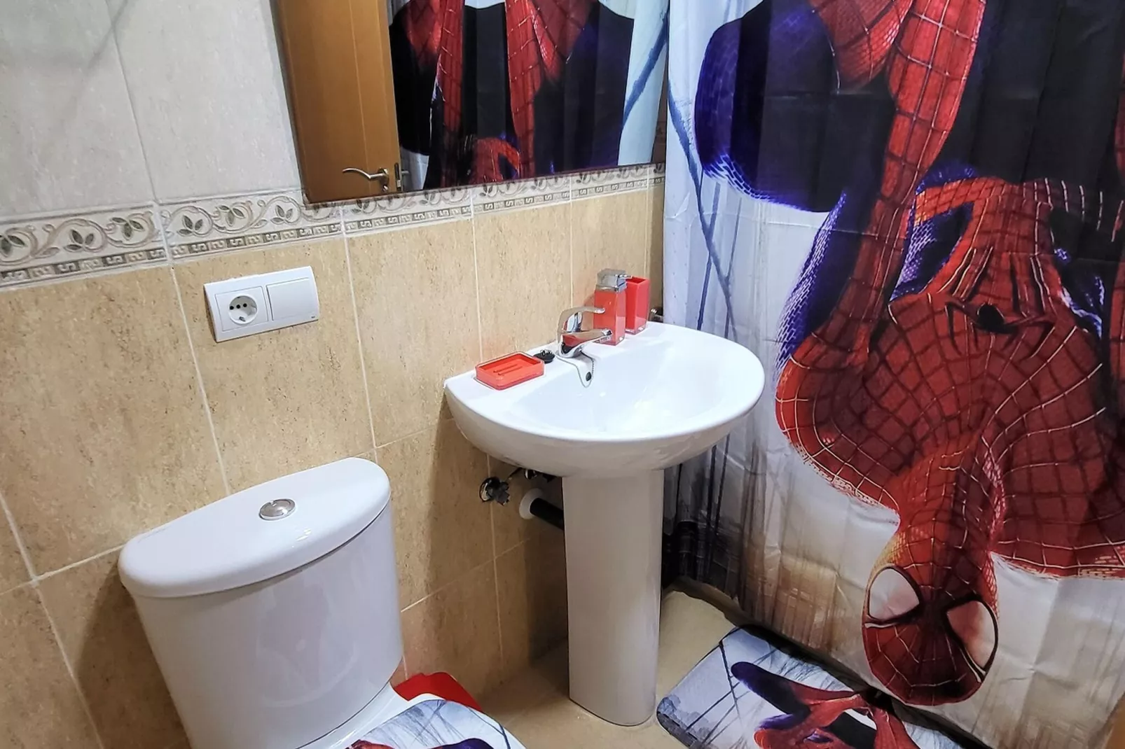 Ático Marvel con piscina privada-Badkamer