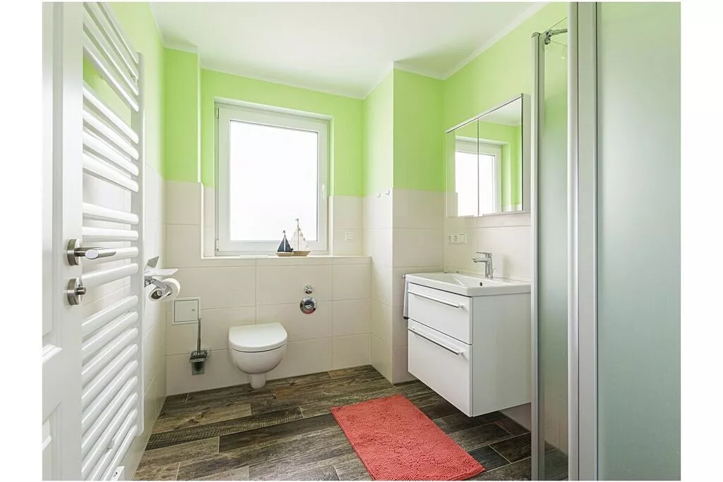 475239-Badkamer