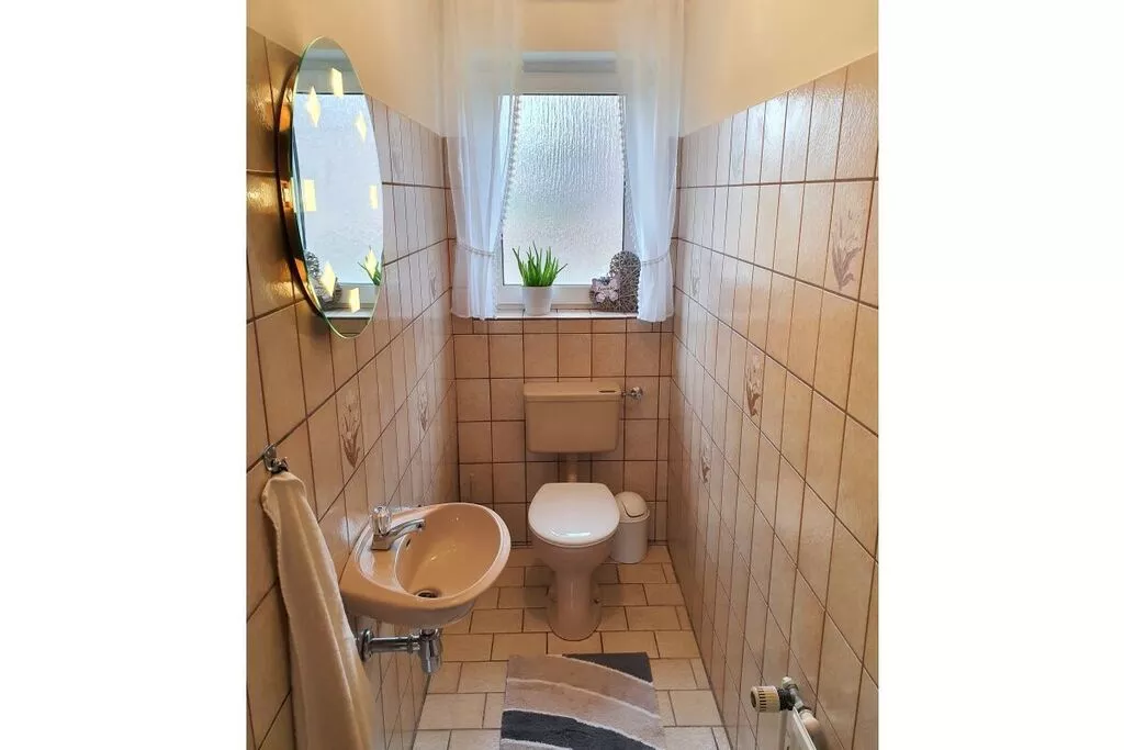 291420-Badkamer