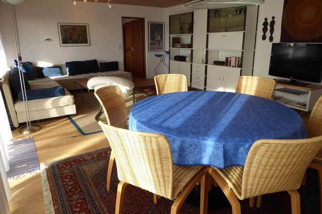 22945-Eetkamer
