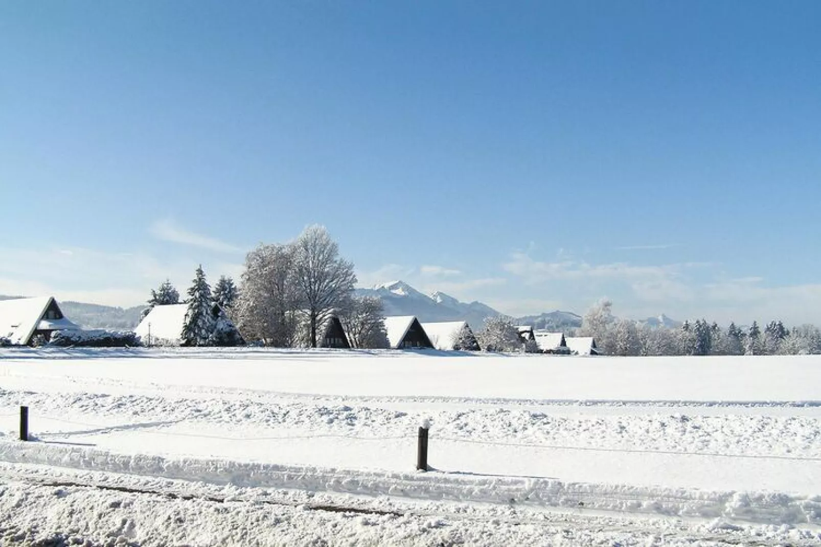 Holiday village Vorauf, Siegsdorf-Typ C, App. im Landhaus Typ Salzburg, 68 qm-Uitzicht winter