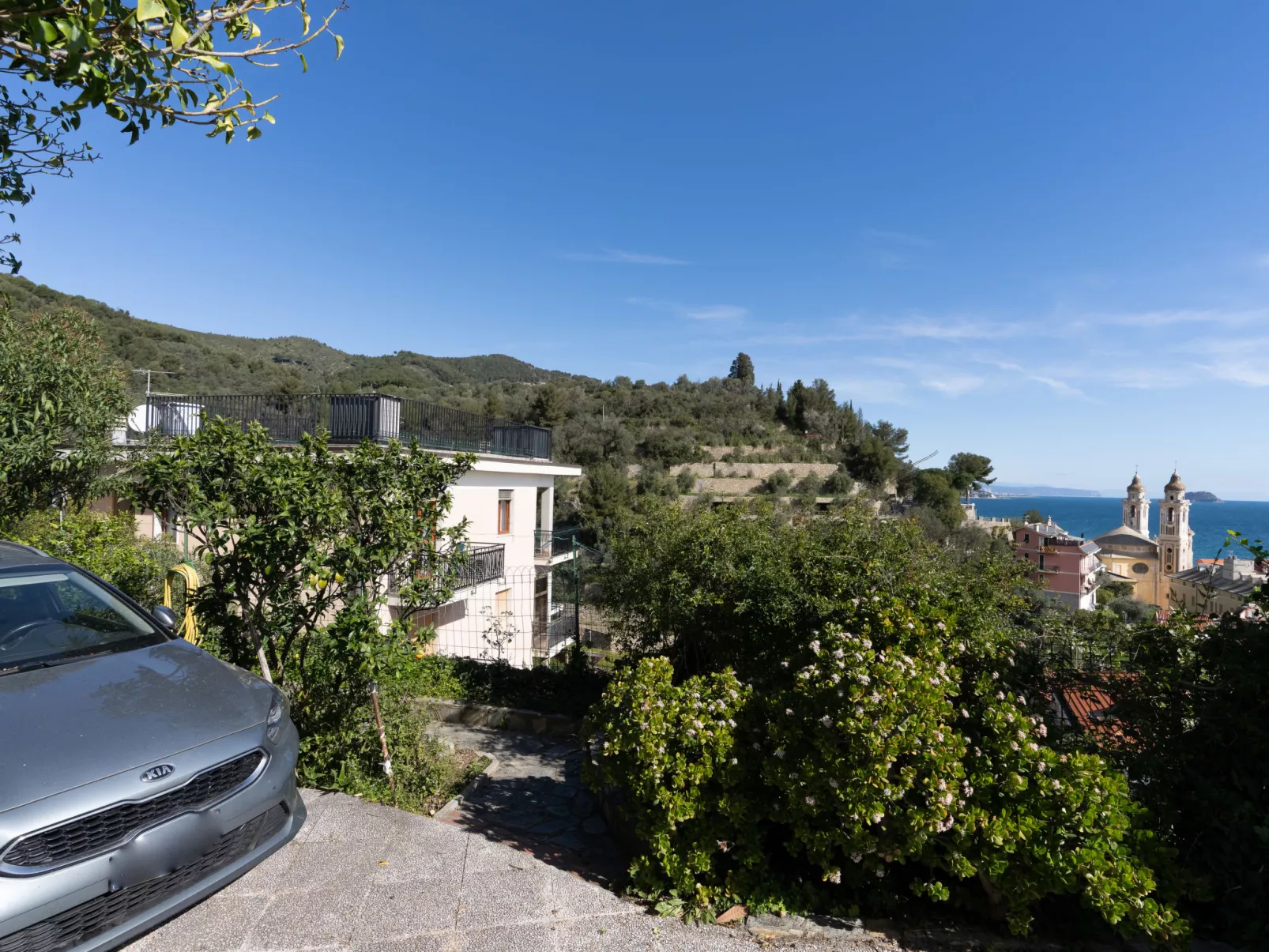 Garden an Seaview-Buiten