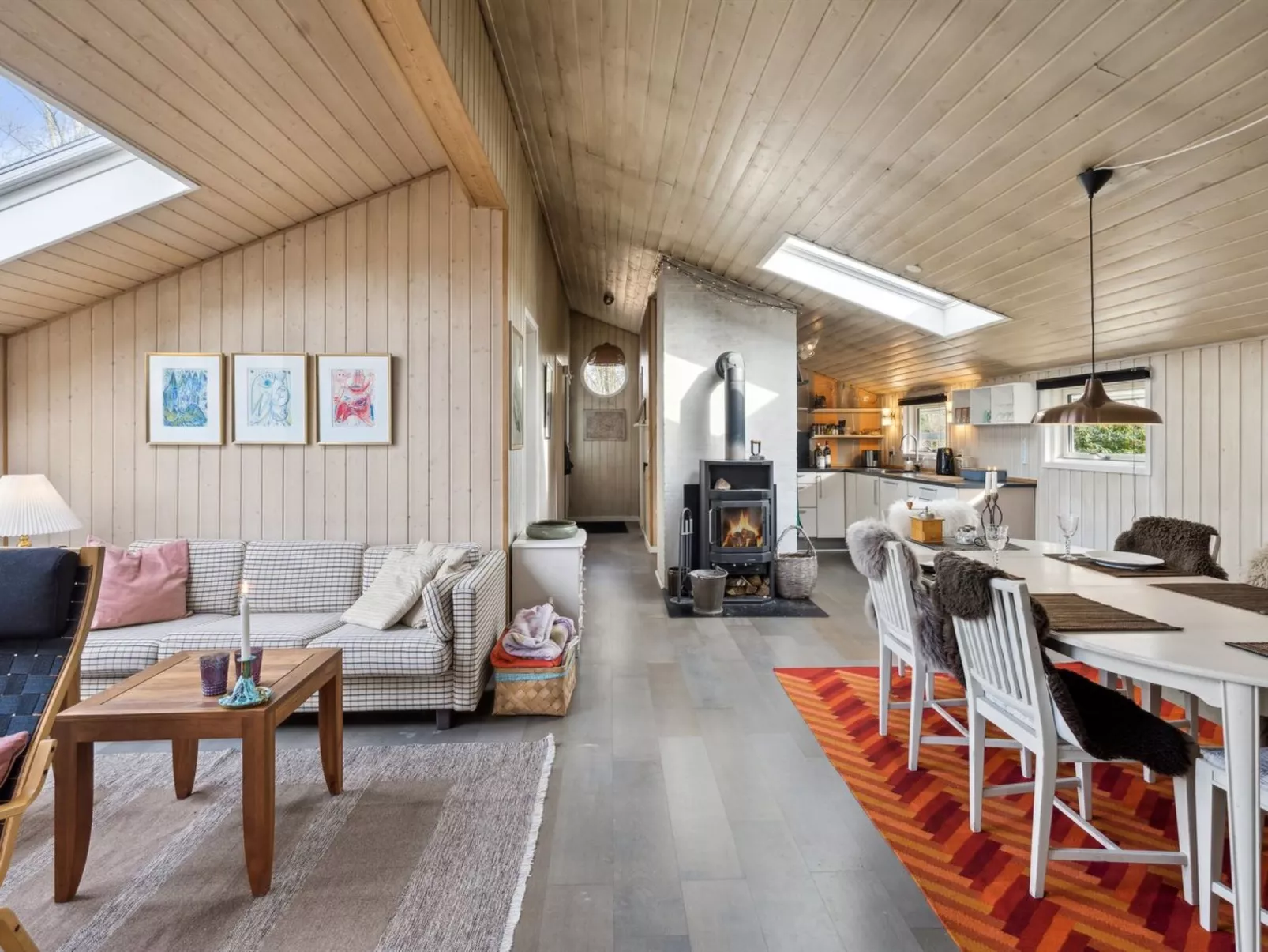 "Sybille" - 30km from the sea-Binnen