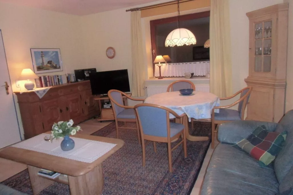 94443-Eetkamer