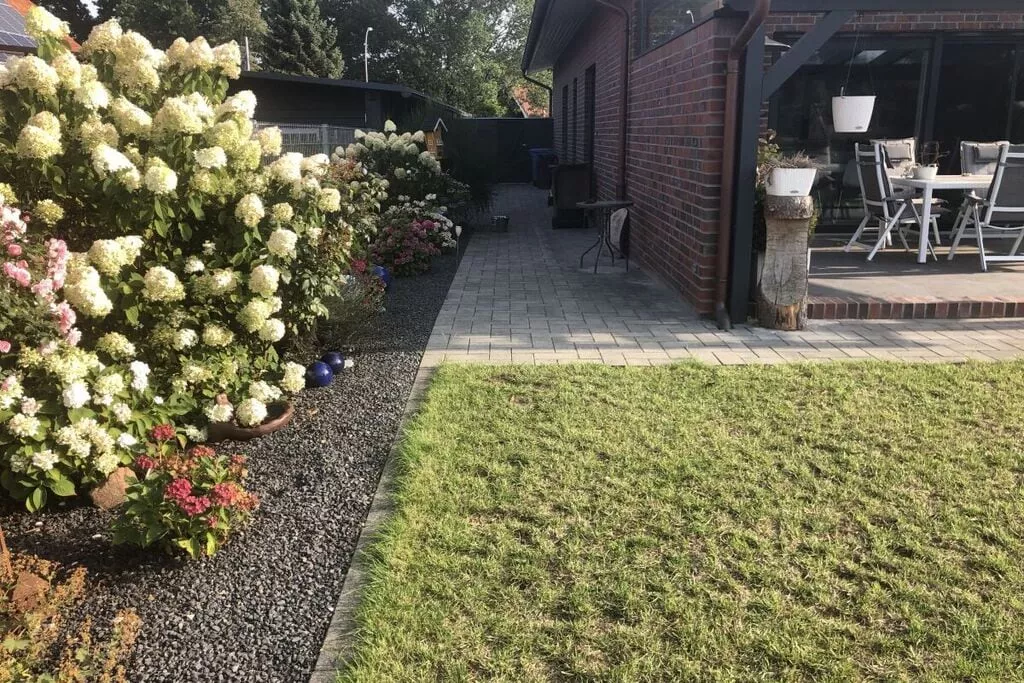 276306-Tuinen zomer