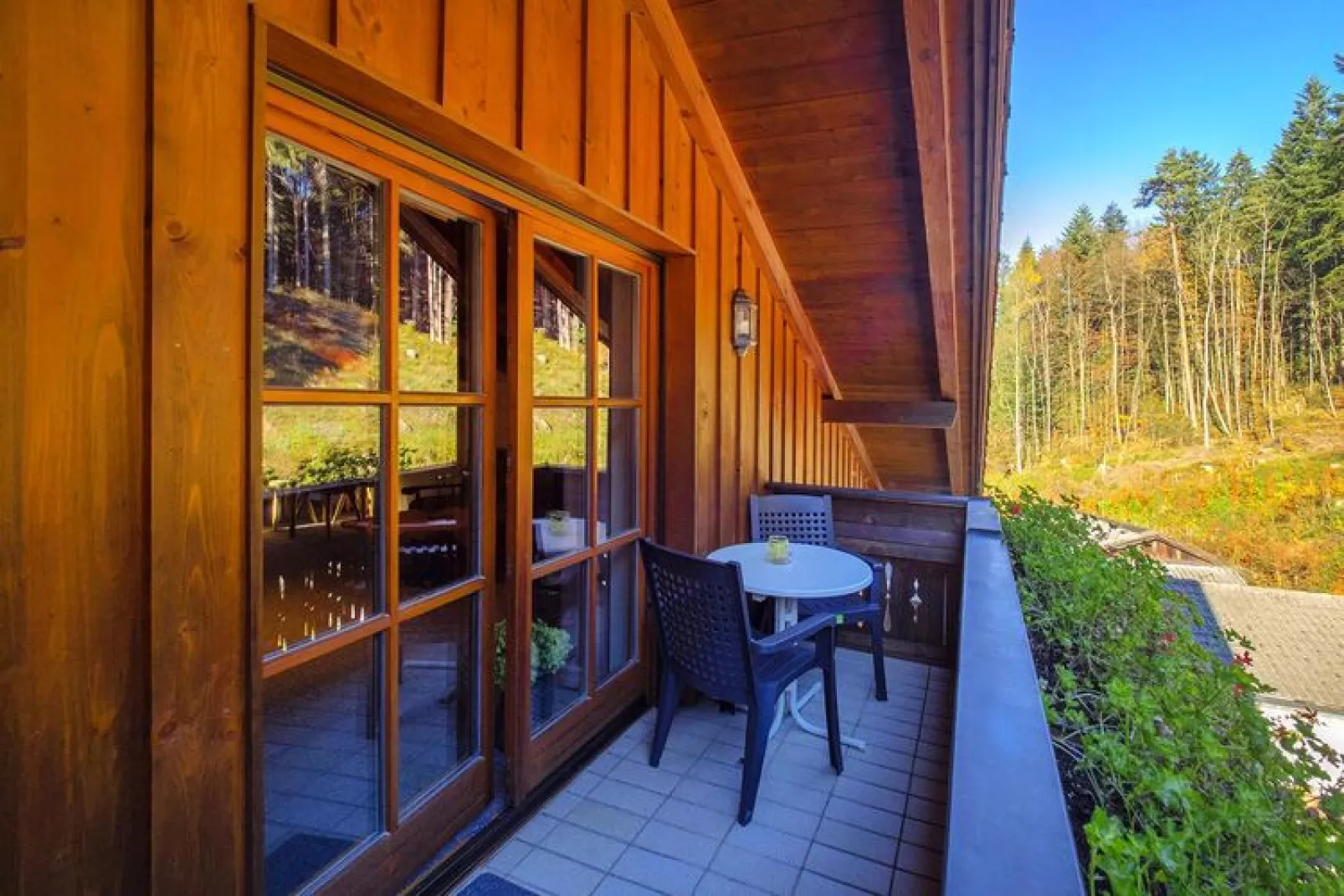 Country house Monika, Bayerisch Gmain-Studio, 48 qm (OG)-Terrasbalkon