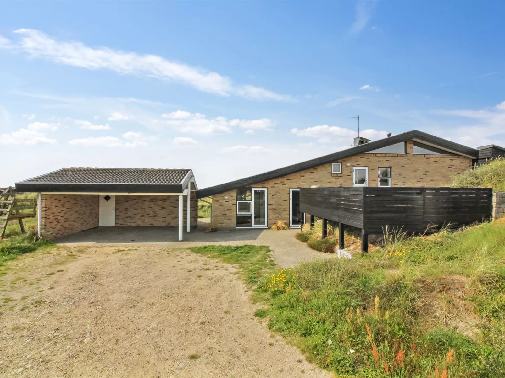 "Judeth" - 300m from the sea-Buiten