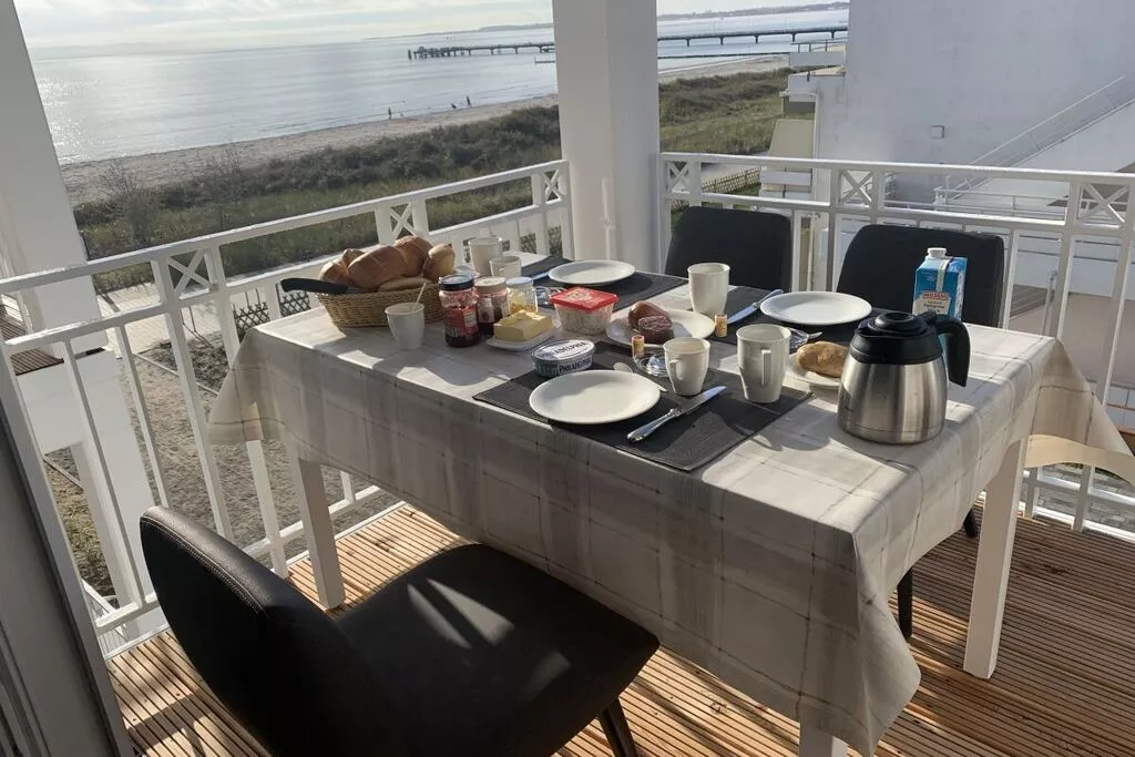 407823-Terrasbalkon
