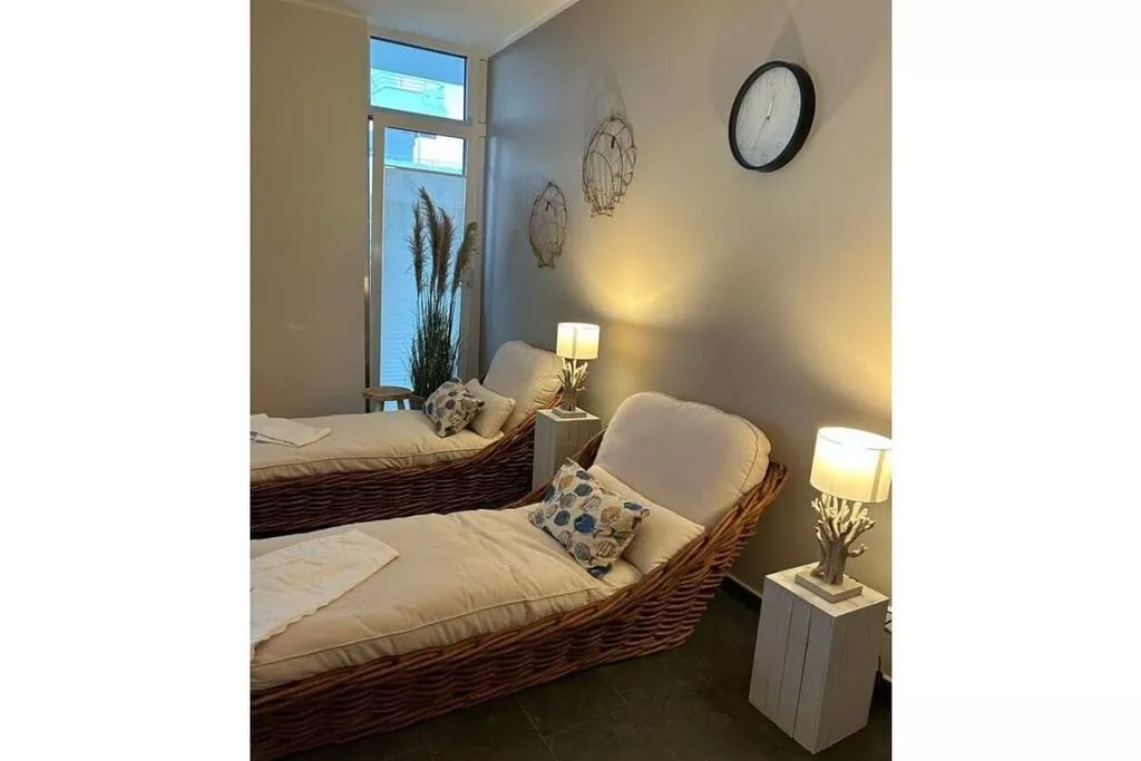 407823-Wellness