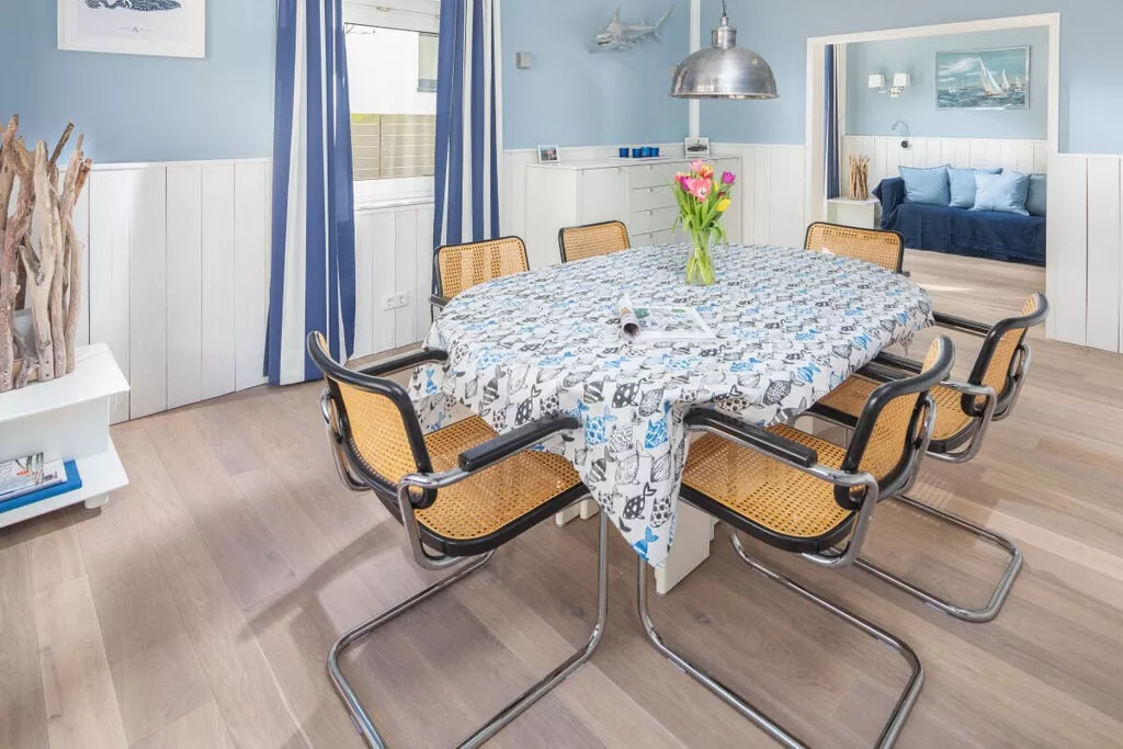 392968-Eetkamer
