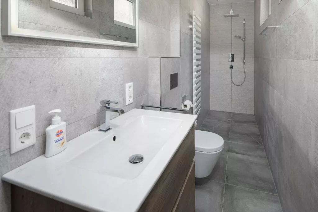 392968-Badkamer