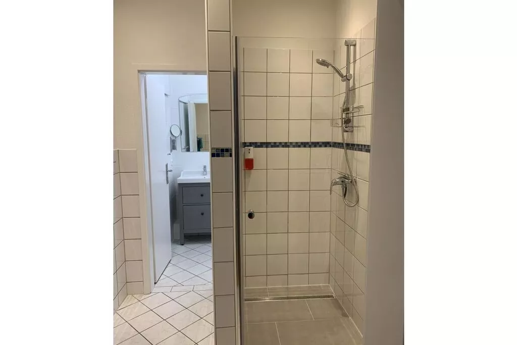 402927-Badkamer