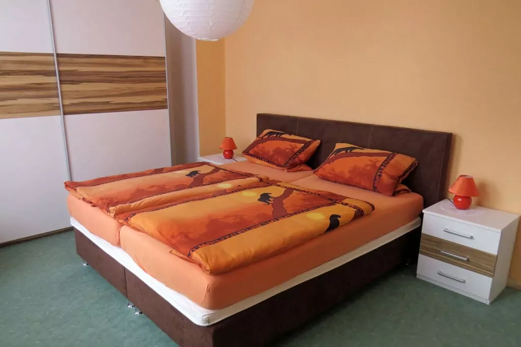 80570-Slaapkamer