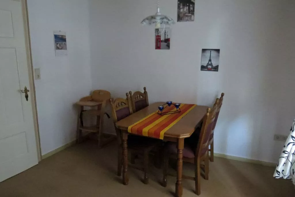 80570-Eetkamer