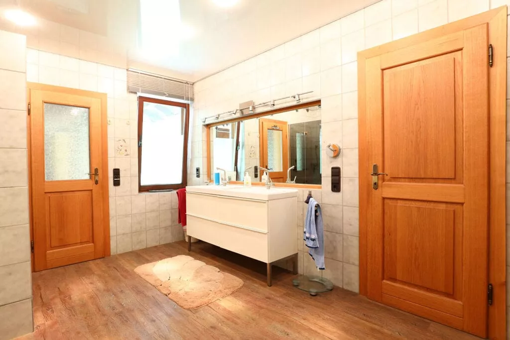 268306-Badkamer