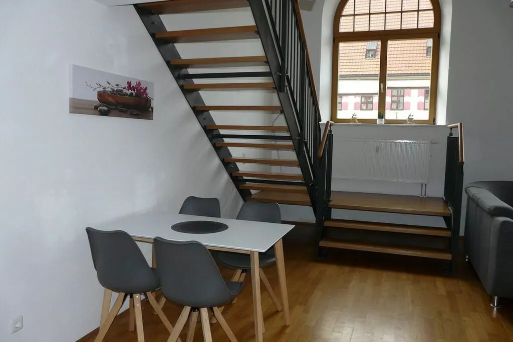 284752-Eetkamer