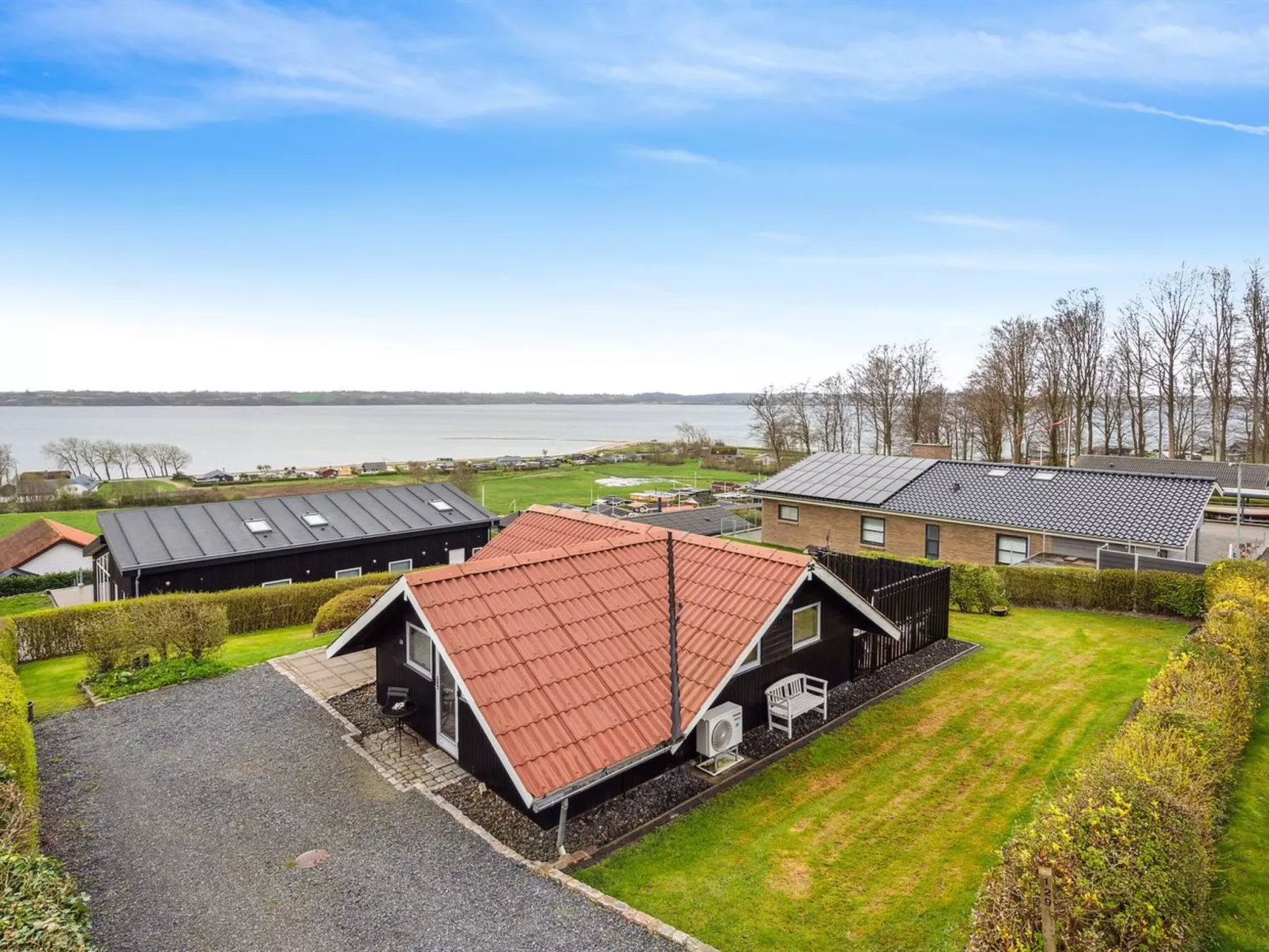 "Anu" - 400m from the sea-Buiten