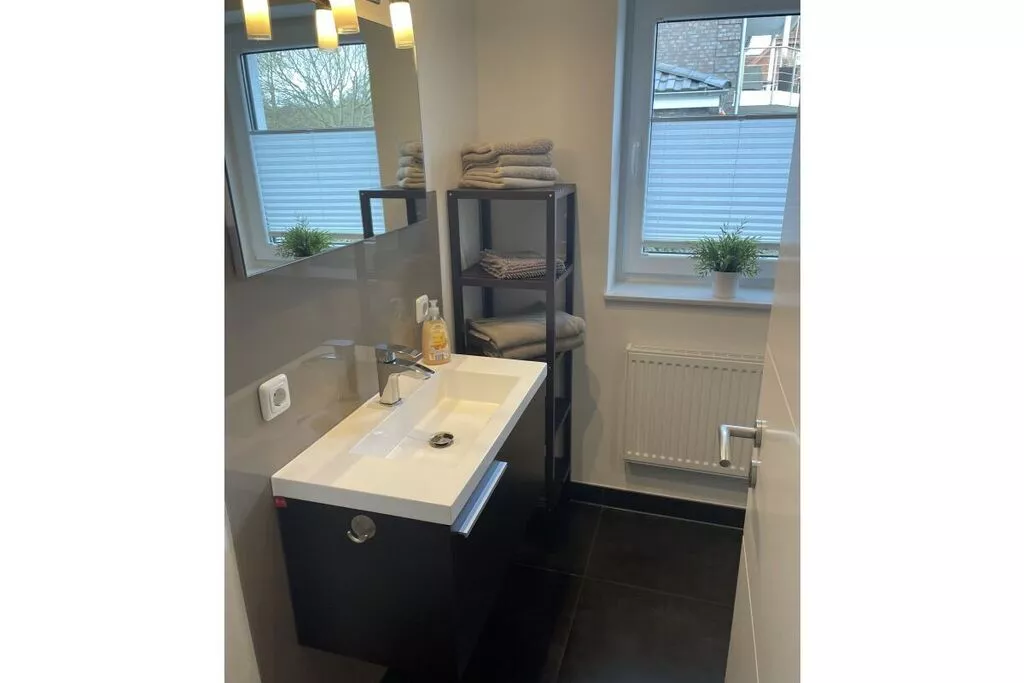 117760-Badkamer