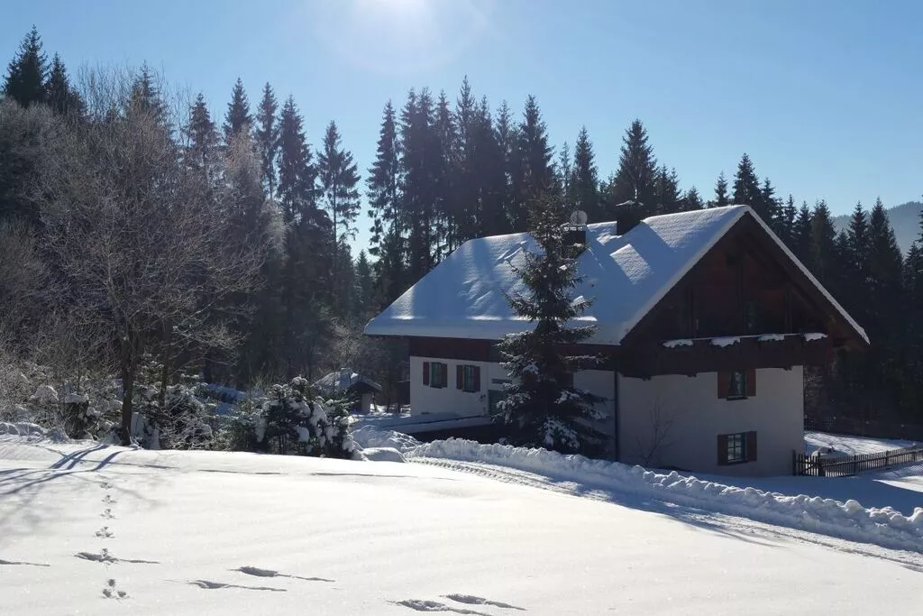 466835-Exterieur winter