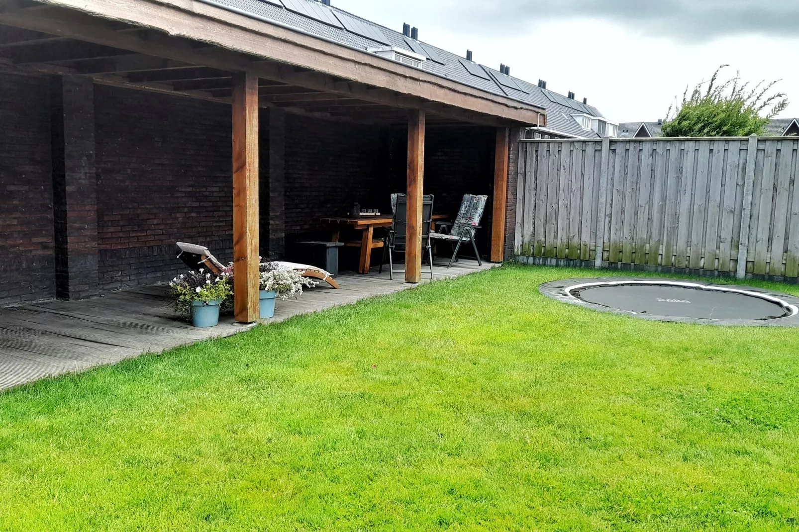 Modern Limmen-Tuinen zomer