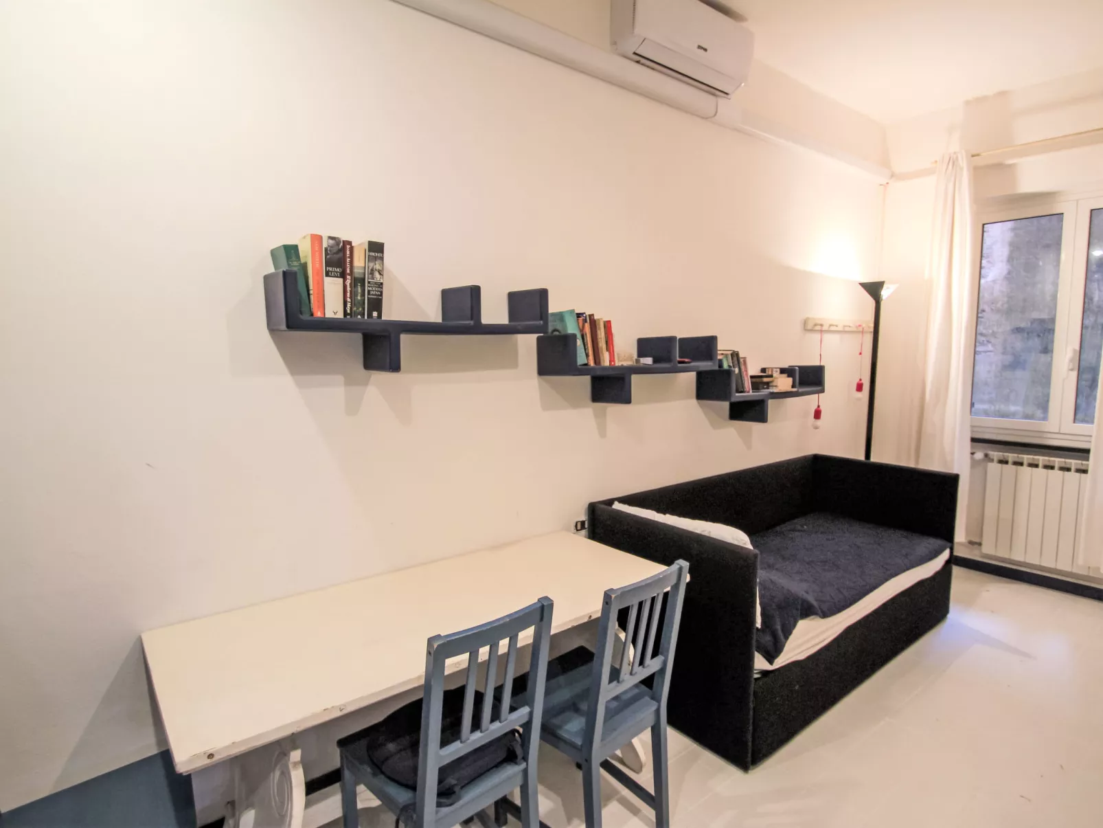 Apt 3-Binnen