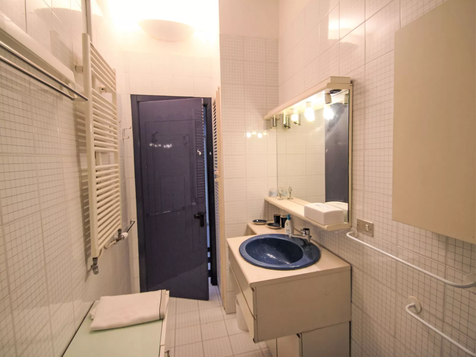 Apt 3-Binnen
