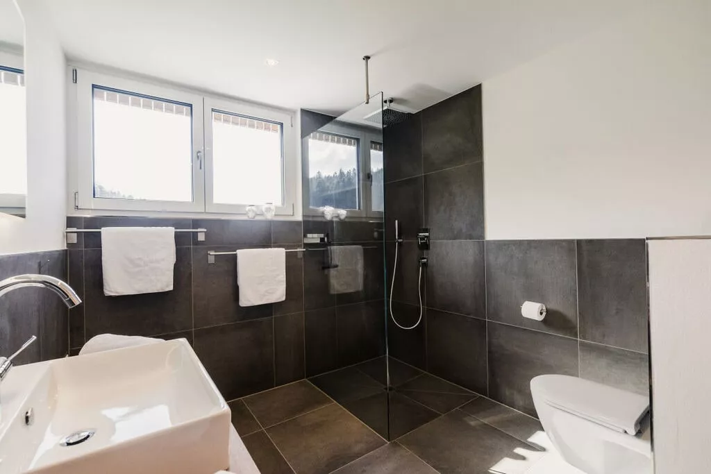 444607-Badkamer
