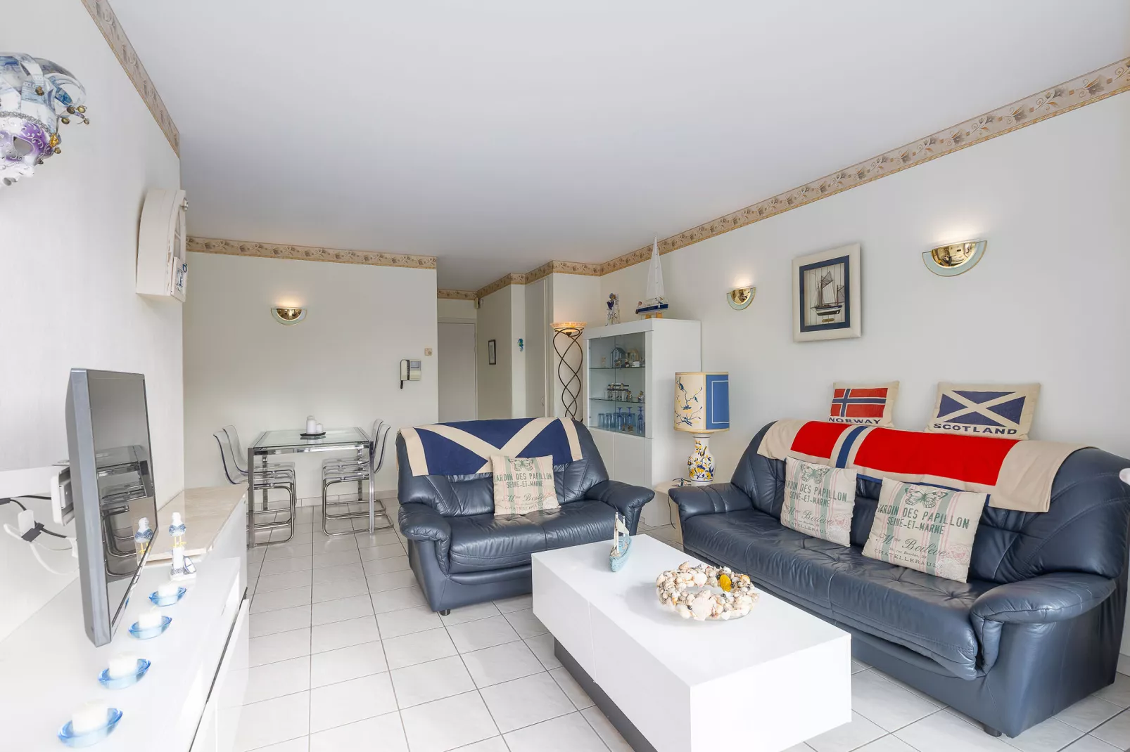 Golf Azur I Biarritz 0003-Woonkamer