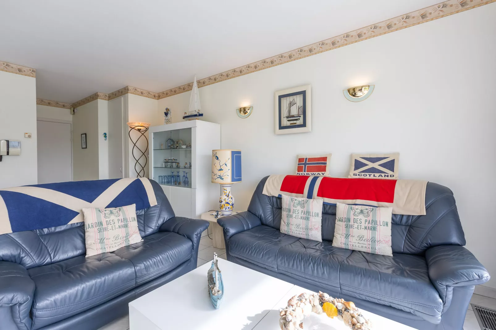 Golf Azur I Biarritz 0003-Woonkamer