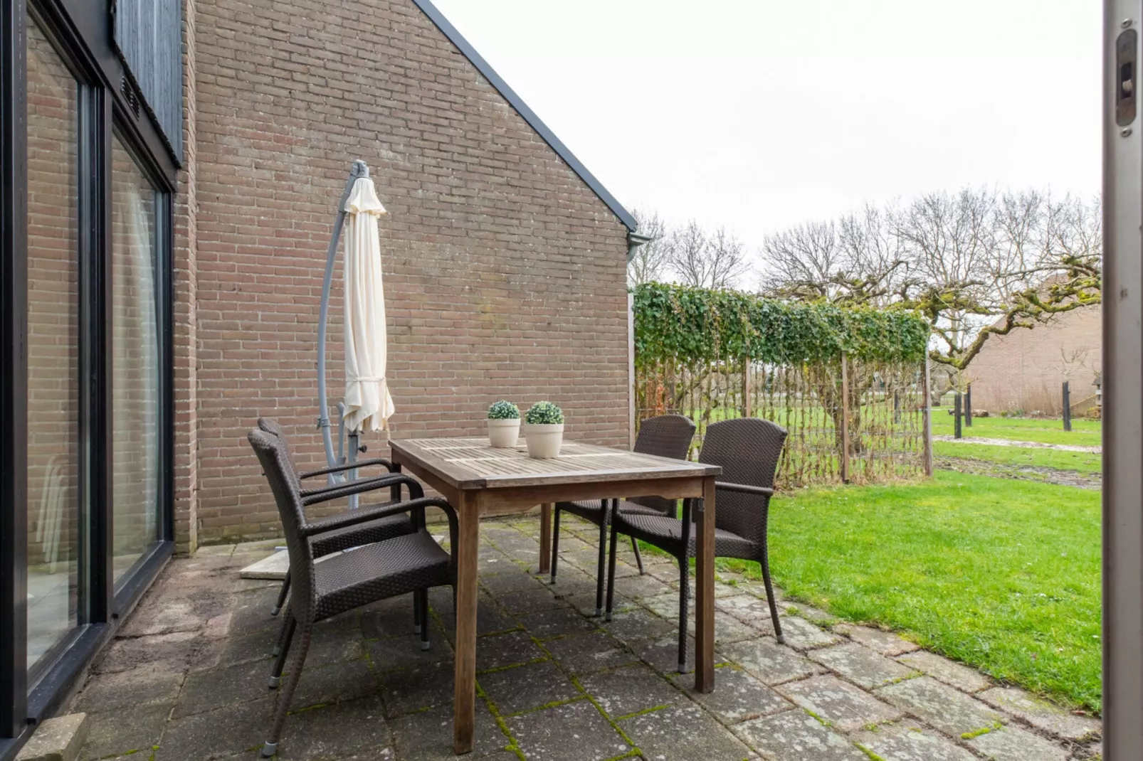 De Haaijmanweg 5  Burgh Haamstede 'Huisje 86'-Terrasbalkon