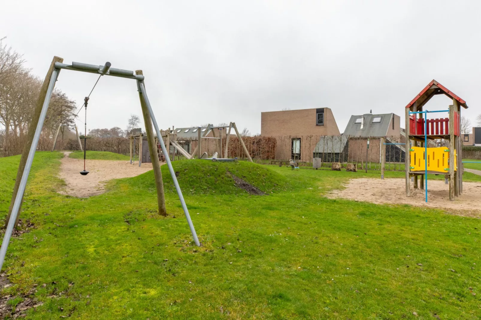 De Haaijmanweg 5  Burgh Haamstede 'Huisje 86'-Uitzicht zomer