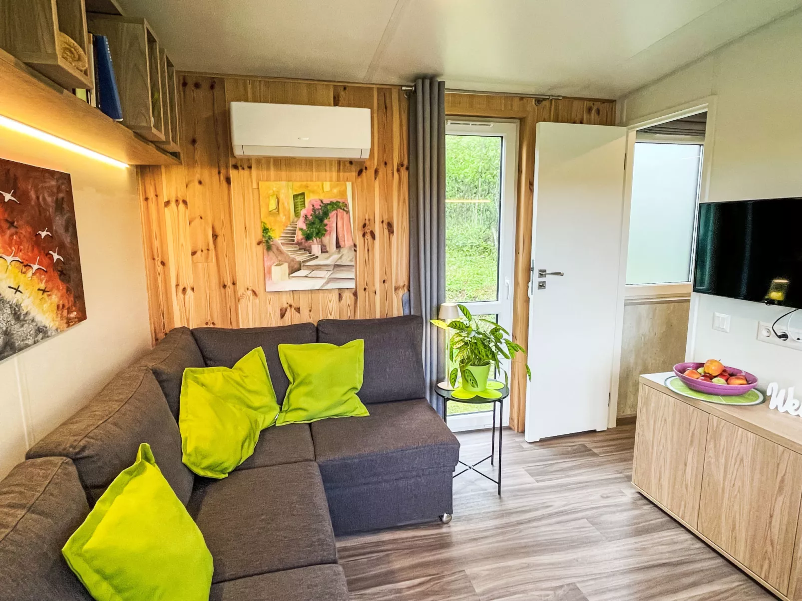 Tiny Haus Dahoam-Binnen