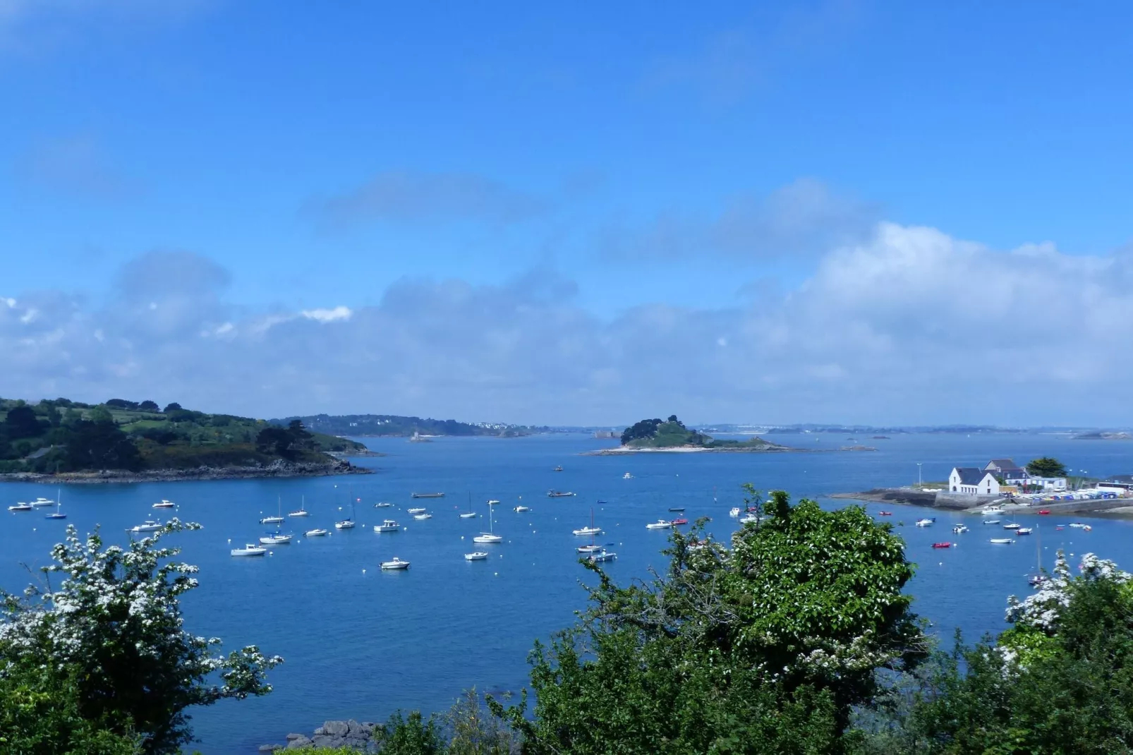 Holiday home in Plougasnou Baie de Morlaix-Gebieden zomer 1km