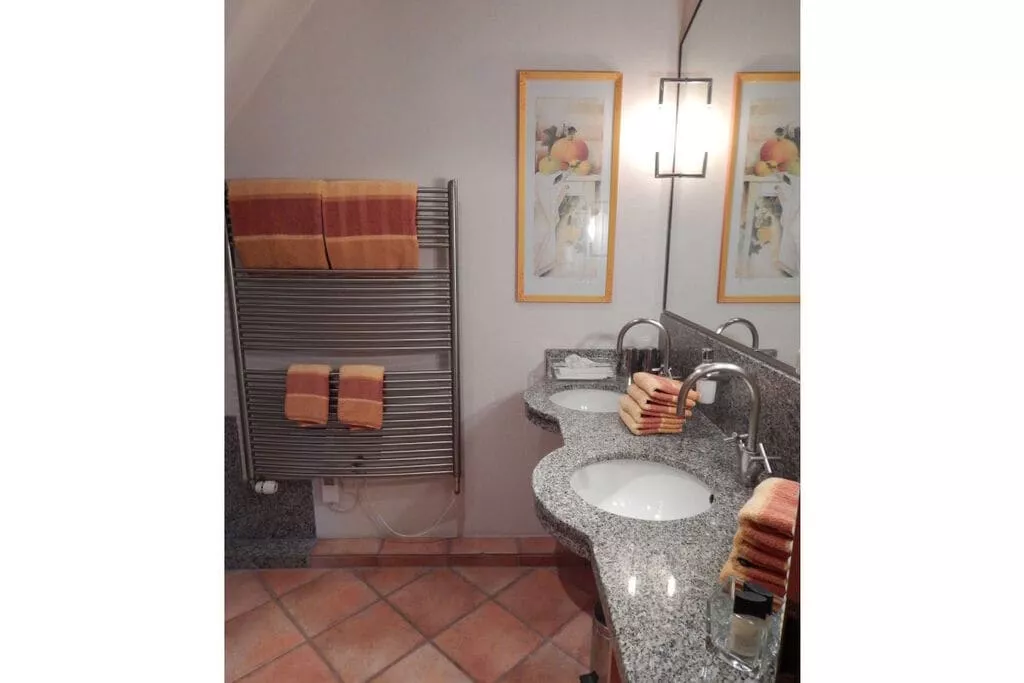 107413-Badkamer