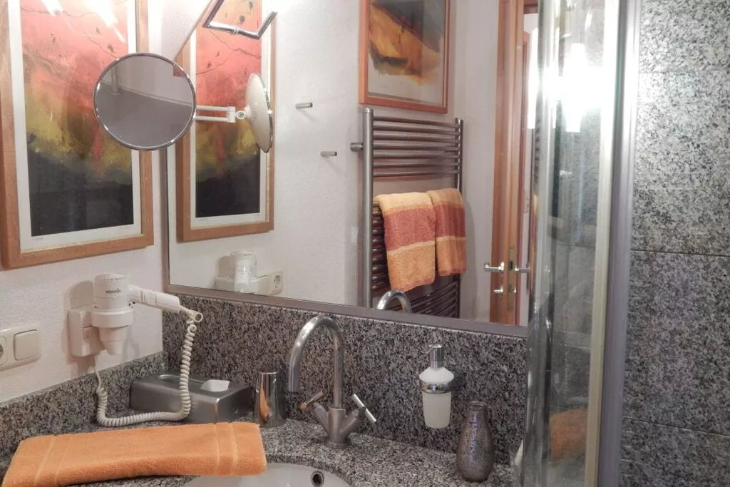 107411-Badkamer