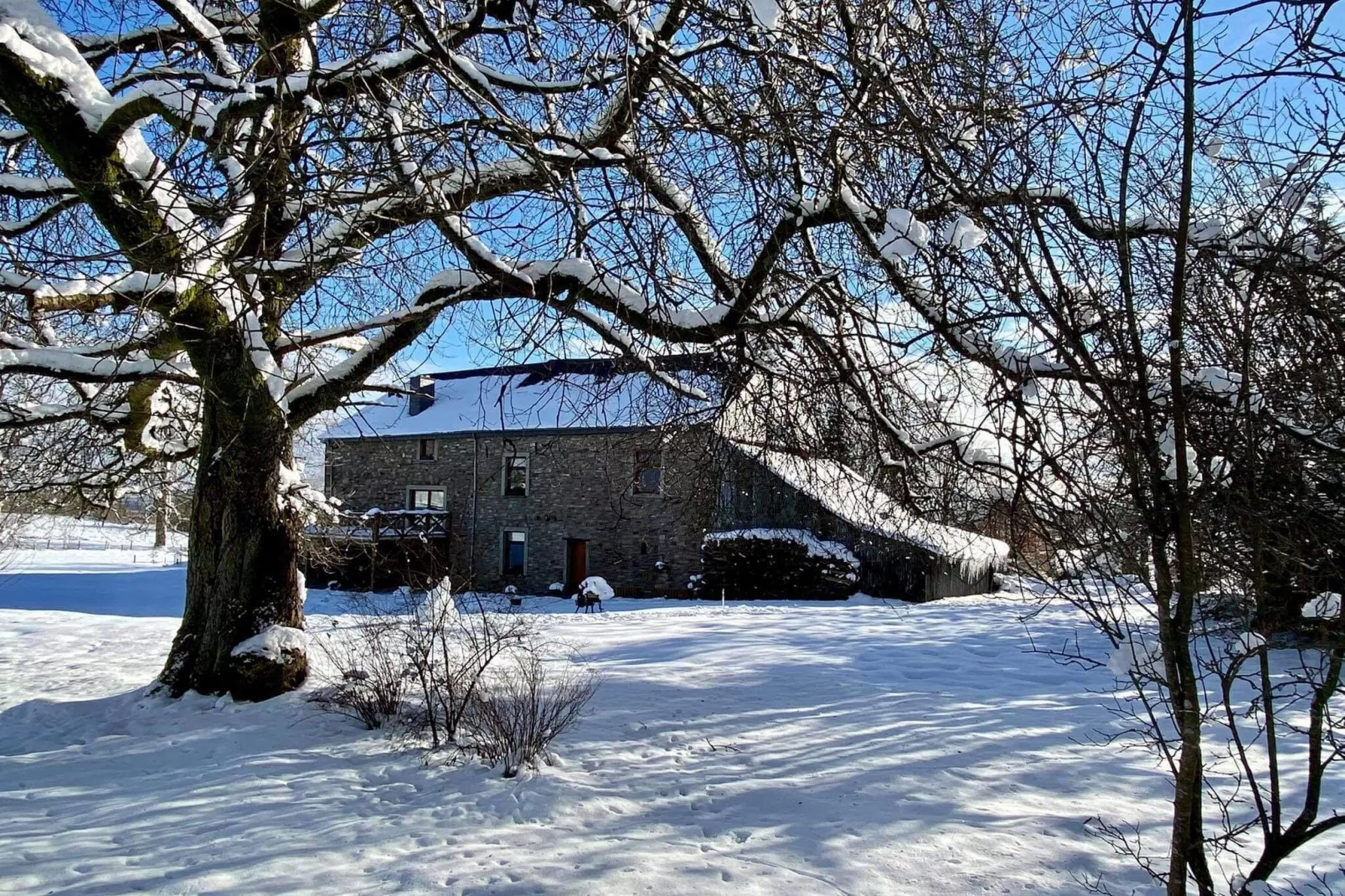 Chez Zélie-Exterieur winter