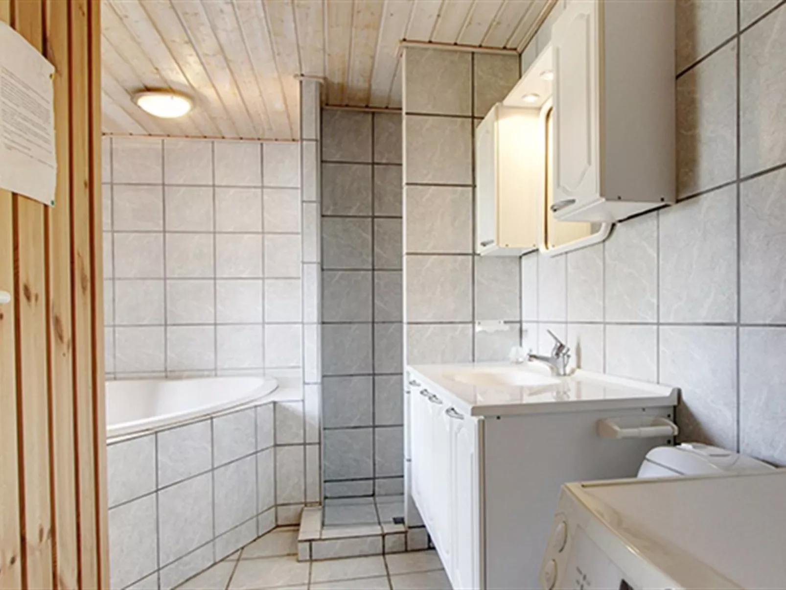 "Carit" - 80m from the sea-Buiten