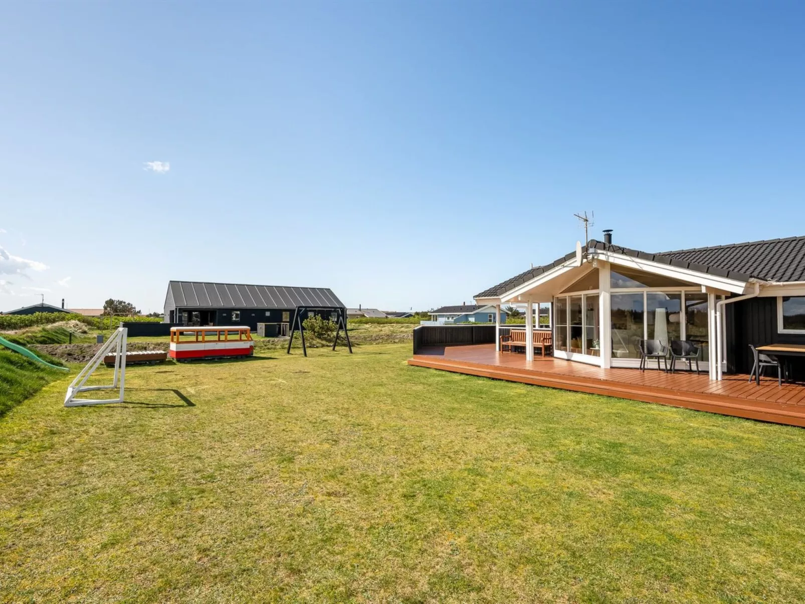 "Floriana" - 650m from the sea-Buiten