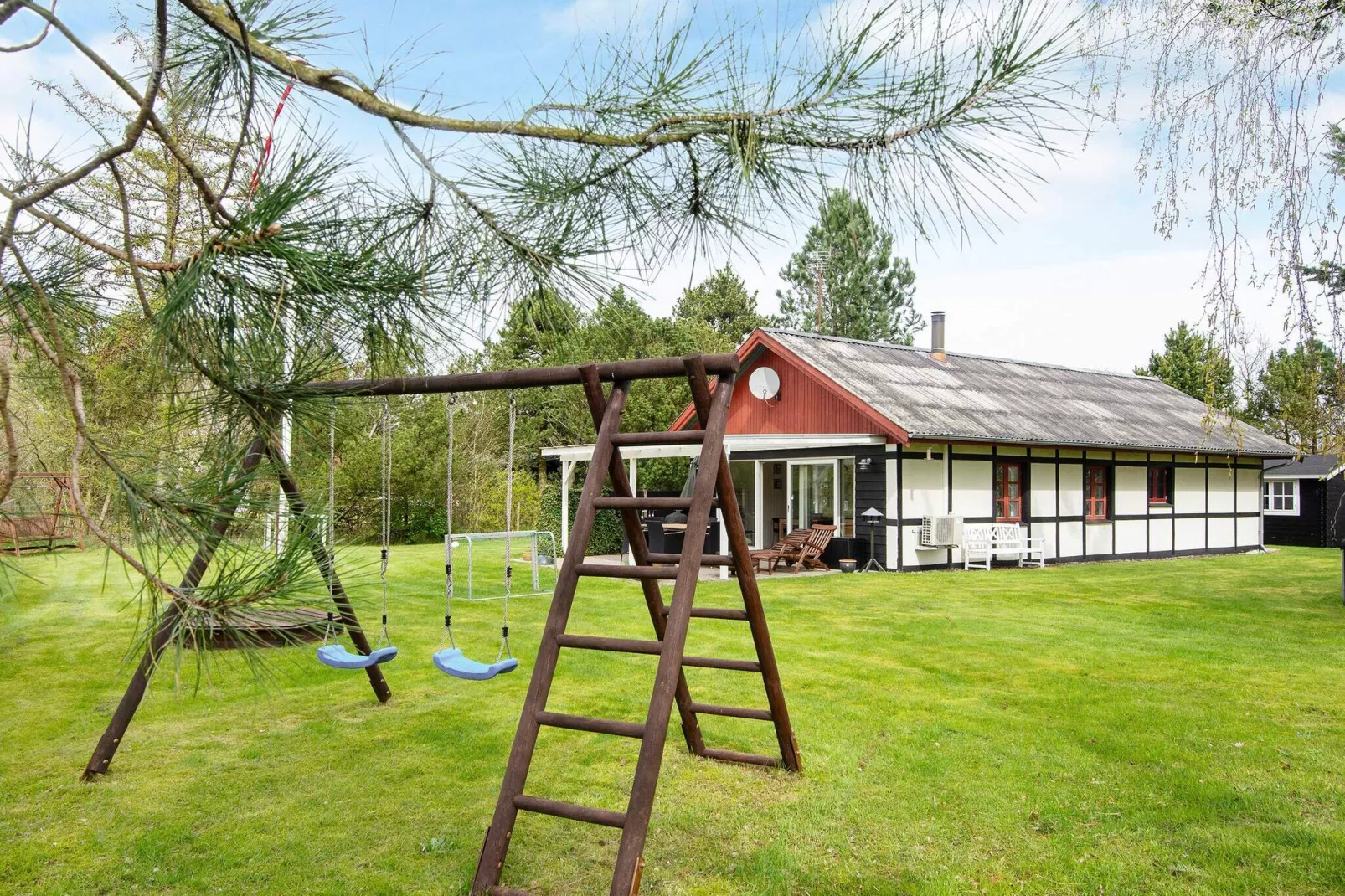 4 sterren vakantie huis in Ørsted-Uitzicht