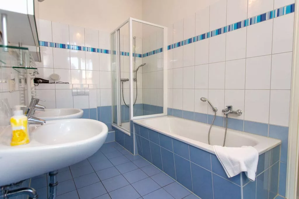 73172-Badkamer