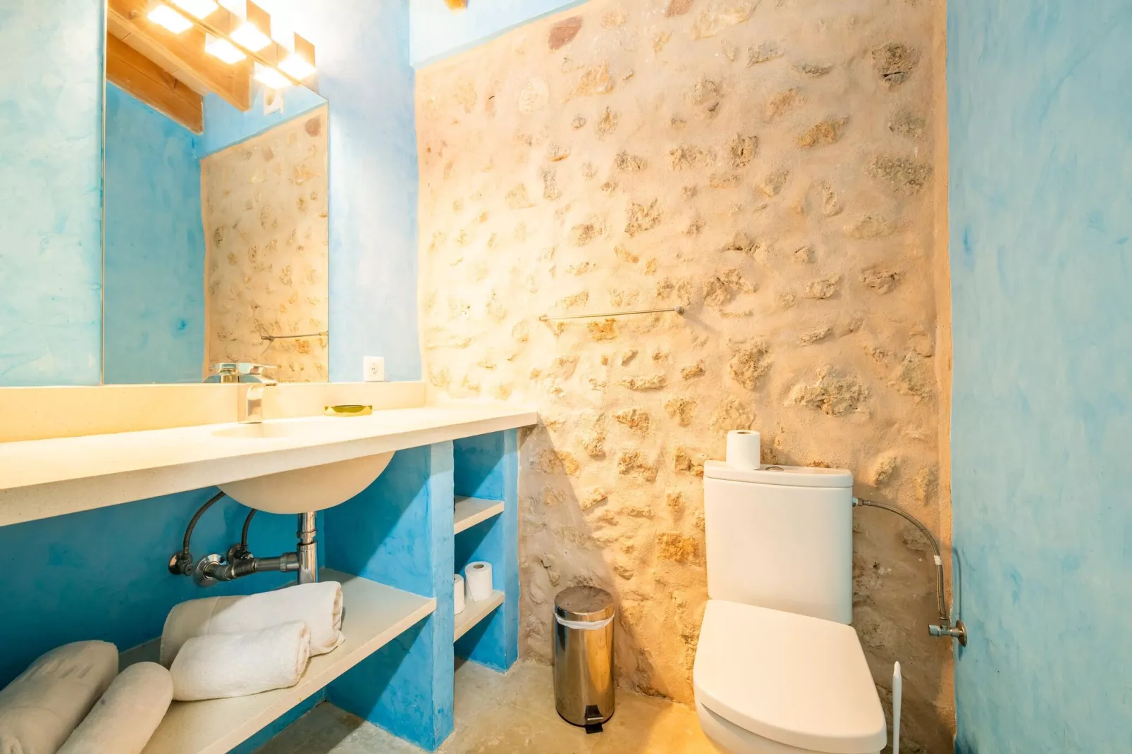 El Taller-Badkamer