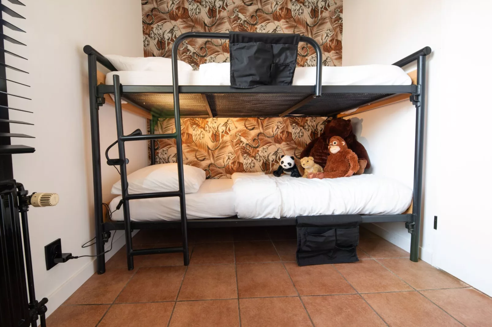 Comfort bungalow – Max 6 personen – nummer 49-Slaapkamer
