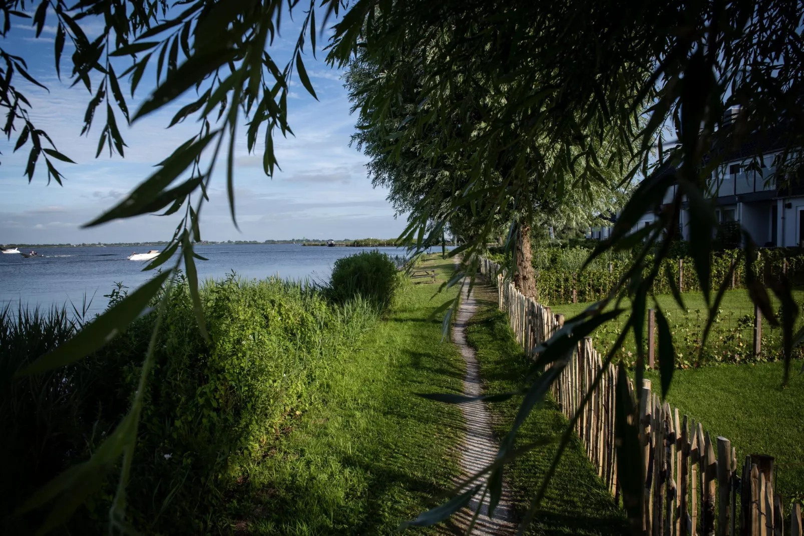 Houseboat - Paviljoenwei 4  Sneek Offingawier 'Boatique Sneek'-Gebieden zomer 5km