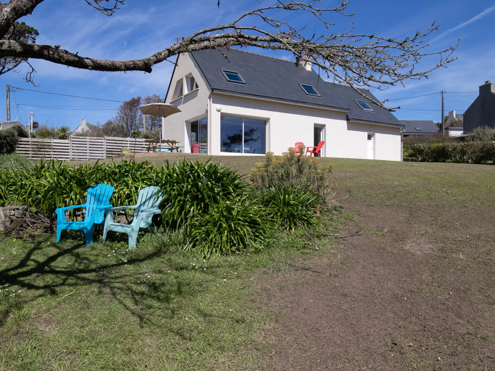 La maison de Toul an Dour-Buiten