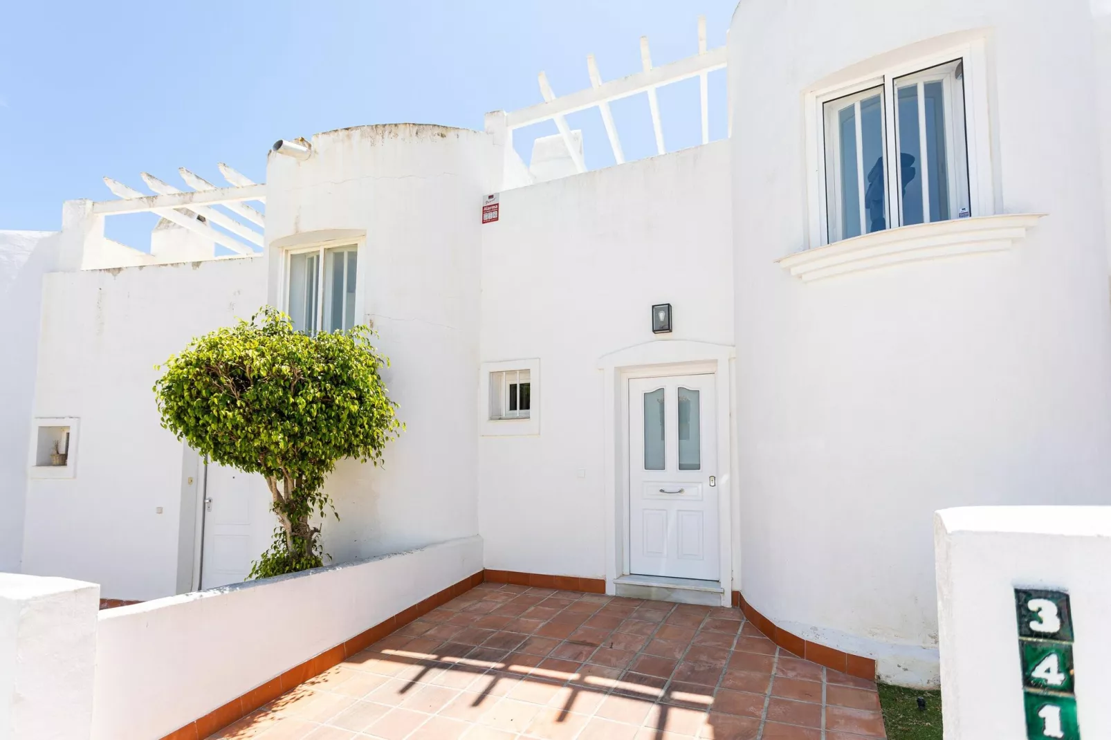 CT 279 - Faro's Modern Townhouse - Sea View in Marbella-Buitenlucht